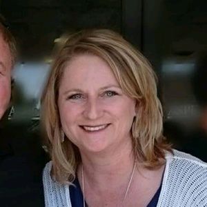 Meet your Posher, Kendra